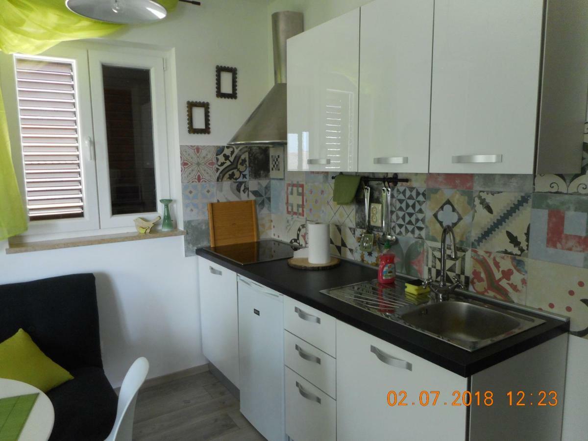 Studio Relax Punat Exterior foto